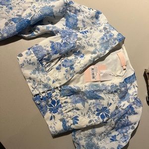 Floral long sleeve blouse